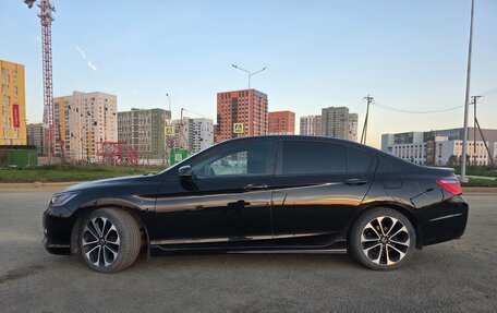 Honda Accord IX рестайлинг, 2013 год, 1 700 000 рублей, 2 фотография