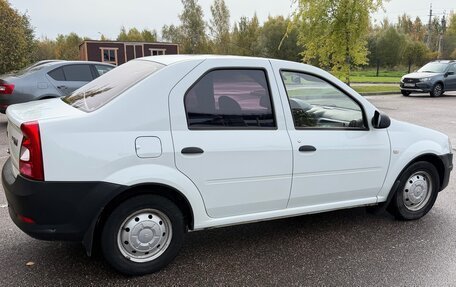 Renault Logan I, 2011 год, 450 000 рублей, 3 фотография