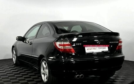 Mercedes-Benz C-Класс, 2006 год, 650 000 рублей, 8 фотография
