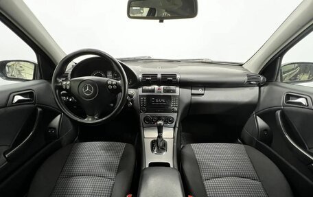 Mercedes-Benz C-Класс, 2006 год, 650 000 рублей, 12 фотография