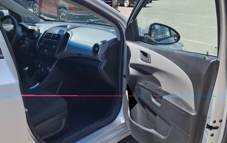 Chevrolet Aveo III, 2014 год, 890 000 рублей, 7 фотография