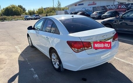 Chevrolet Cruze II, 2014 год, 825 000 рублей, 4 фотография