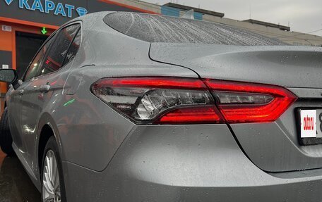 Toyota Camry, 2019 год, 2 500 000 рублей, 4 фотография