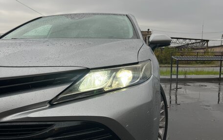 Toyota Camry, 2019 год, 2 500 000 рублей, 2 фотография