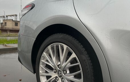Toyota Camry, 2019 год, 2 500 000 рублей, 7 фотография