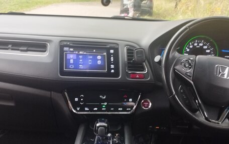 Honda Vezel, 2014 год, 950 000 рублей, 9 фотография