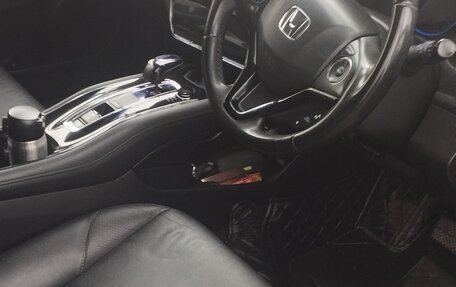 Honda Vezel, 2014 год, 950 000 рублей, 7 фотография