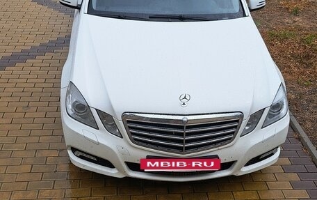 Mercedes-Benz E-Класс, 2009 год, 1 400 000 рублей, 2 фотография
