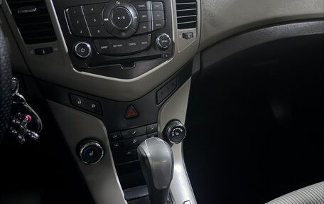 Chevrolet Cruze II, 2012 год, 800 000 рублей, 6 фотография