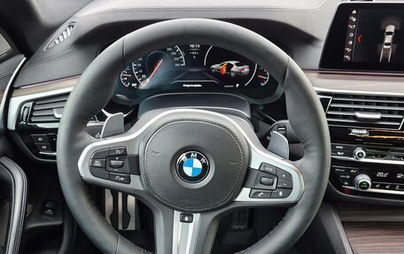 BMW 5 серия, 2019 год, 4 740 000 рублей, 24 фотография