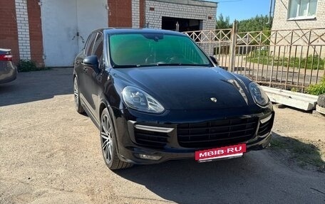 Porsche Cayenne III, 2015 год, 3 964 000 рублей, 2 фотография