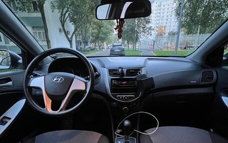 Hyundai Solaris II рестайлинг, 2012 год, 650 000 рублей, 6 фотография