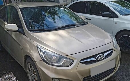 Hyundai Solaris II рестайлинг, 2011 год, 544 000 рублей, 1 фотография