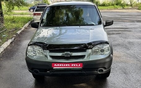 Chevrolet Niva I рестайлинг, 2013 год, 500 000 рублей, 10 фотография
