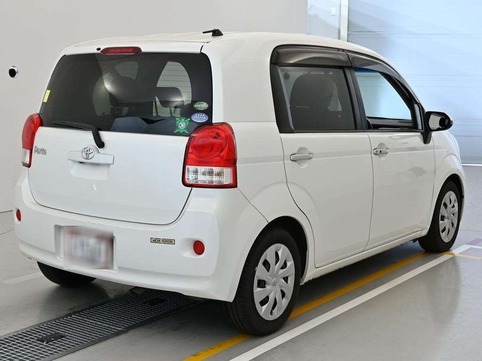 Toyota Porte II, 2015 год, 1 014 000 рублей, 2 фотография