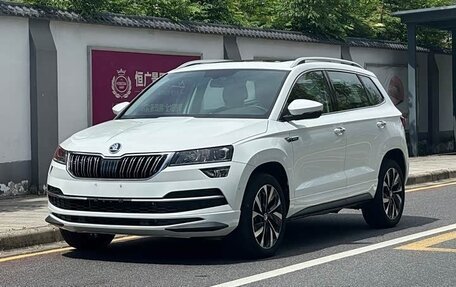 Skoda Karoq I, 2023 год, 2 150 100 рублей, 1 фотография
