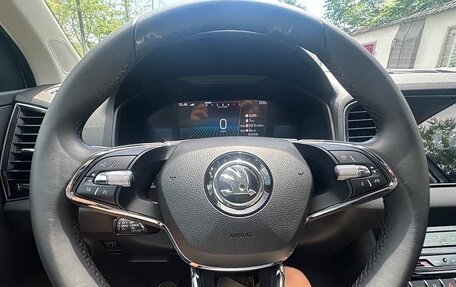 Skoda Karoq I, 2023 год, 2 150 100 рублей, 11 фотография