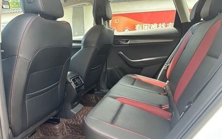Skoda Karoq I, 2023 год, 2 150 100 рублей, 13 фотография