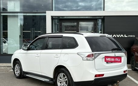 Mitsubishi Outlander III рестайлинг 3, 2013 год, 1 279 000 рублей, 7 фотография