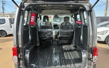Nissan NV200, 2022 год, 1 350 700 рублей, 11 фотография