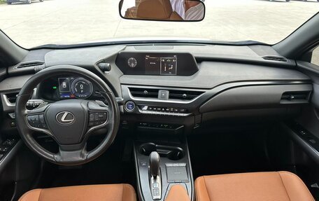 Lexus UX I, 2022 год, 2 510 025 рублей, 5 фотография