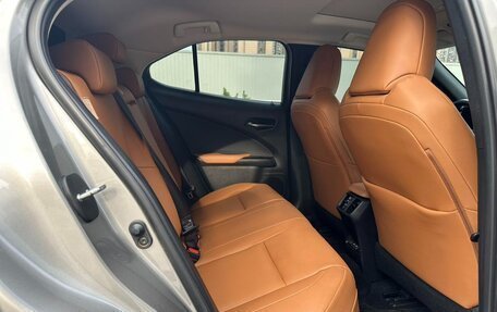 Lexus UX I, 2022 год, 2 510 025 рублей, 12 фотография