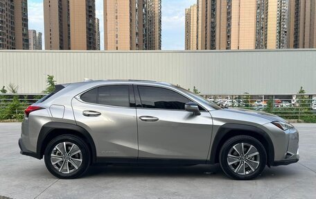 Lexus UX I, 2022 год, 2 510 025 рублей, 15 фотография