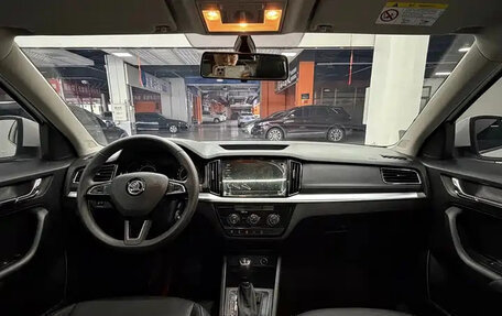 Skoda Kamiq I, 2022 год, 1 225 000 рублей, 10 фотография