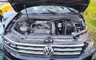 Volkswagen Tiguan II, 2017 год, 600 000 рублей, 1 фотография