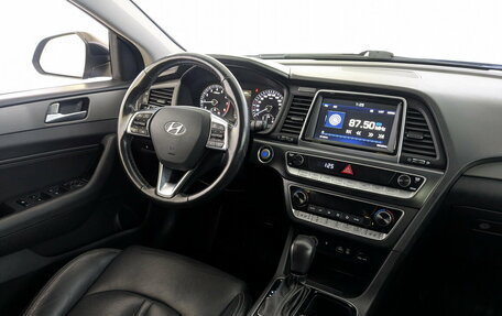 Hyundai Sonata VII, 2017 год, 1 590 000 рублей, 29 фотография