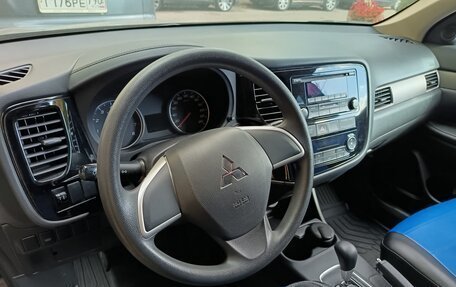Mitsubishi Outlander III рестайлинг 3, 2016 год, 2 250 000 рублей, 7 фотография