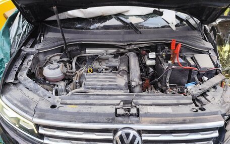 Volkswagen Tiguan II, 2017 год, 600 000 рублей, 7 фотография