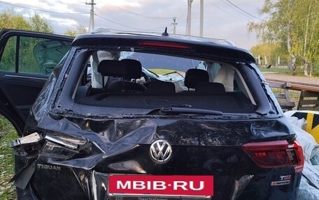 Volkswagen Tiguan II, 2017 год, 600 000 рублей, 9 фотография