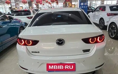 Mazda 3, 2022 год, 1 405 000 рублей, 10 фотография