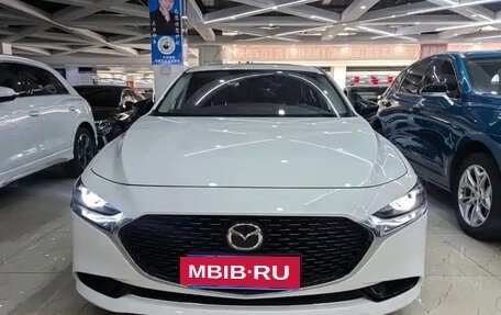 Mazda 3, 2022 год, 1 405 000 рублей, 18 фотография