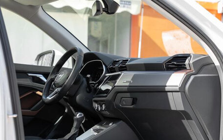 Audi Q3, 2022 год, 2 121 000 рублей, 17 фотография