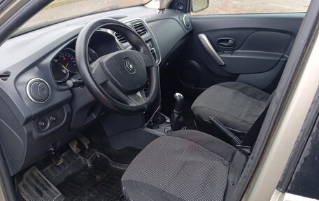 Renault Logan II, 2016 год, 360 000 рублей, 6 фотография