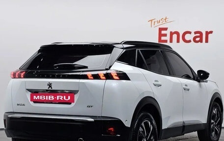 Peugeot 2008 II, 2022 год, 1 340 000 рублей, 2 фотография