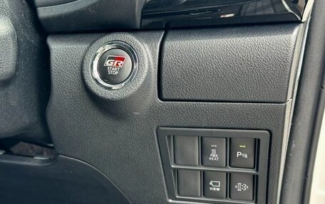 Toyota Hilux VIII, 2023 год, 4 499 000 рублей, 13 фотография