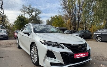 Toyota Camry, 2018 год, 3 400 000 рублей, 1 фотография