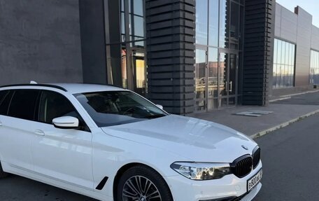 BMW 5 серия, 2018 год, 2 500 000 рублей, 2 фотография