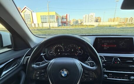 BMW 5 серия, 2018 год, 2 500 000 рублей, 15 фотография