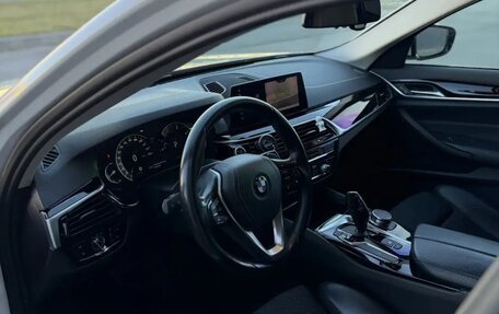 BMW 5 серия, 2018 год, 2 500 000 рублей, 12 фотография