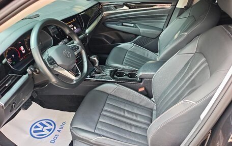 Volkswagen Passat B8 рестайлинг, 2023 год, 1 620 000 рублей, 5 фотография