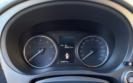 Mitsubishi Outlander III рестайлинг 3, 2022 год, 2 600 000 рублей, 7 фотография