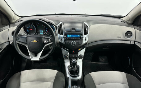 Chevrolet Cruze II, 2013 год, 799 000 рублей, 15 фотография