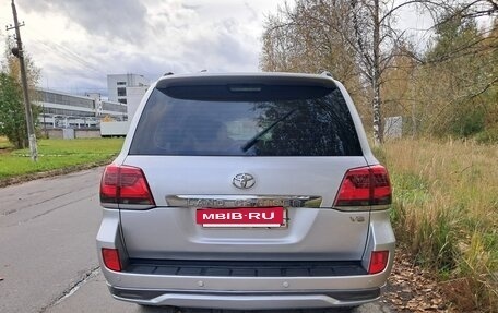 Toyota Land Cruiser 200, 2008 год, 2 450 000 рублей, 5 фотография
