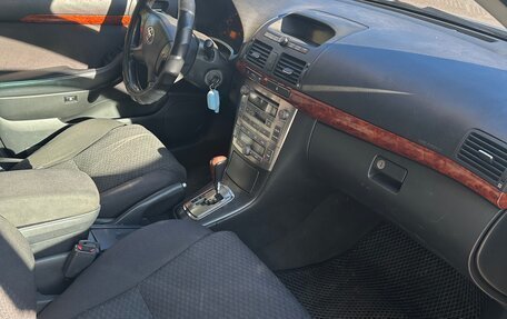 Toyota Avensis III рестайлинг, 2004 год, 580 000 рублей, 8 фотография