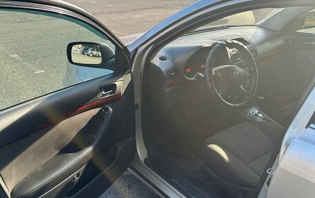 Toyota Avensis III рестайлинг, 2004 год, 580 000 рублей, 12 фотография