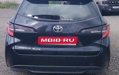 Toyota Corolla, 2019 год, 1 900 000 рублей, 2 фотография